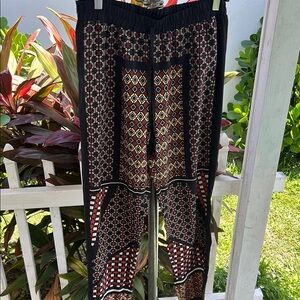 Geometric Patterned Women's Pants